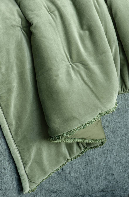 Show additional image 1